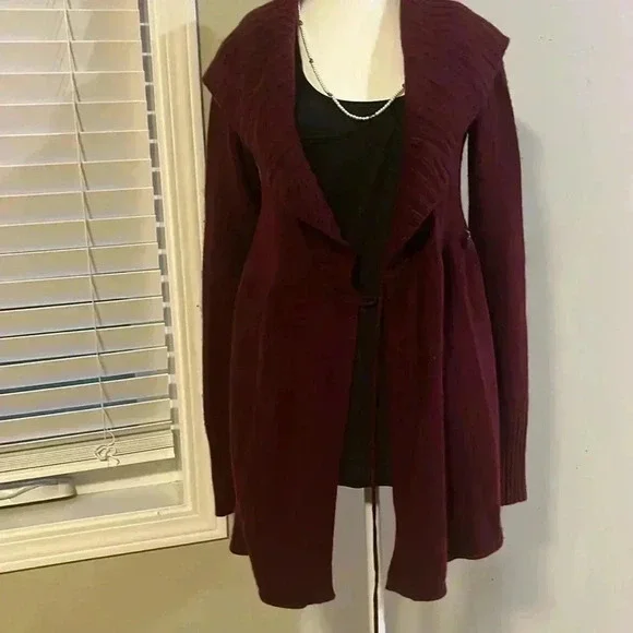 [L]Talula Burgundy One Button  Closure Wool Cashmere Cardigan Big Neck Sweater - Picture 8 of 9